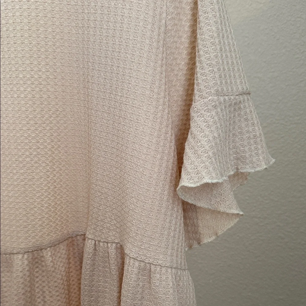 SHEIN Cream Textured Ruffle Sleeve Blouse - Picture 4 of 4